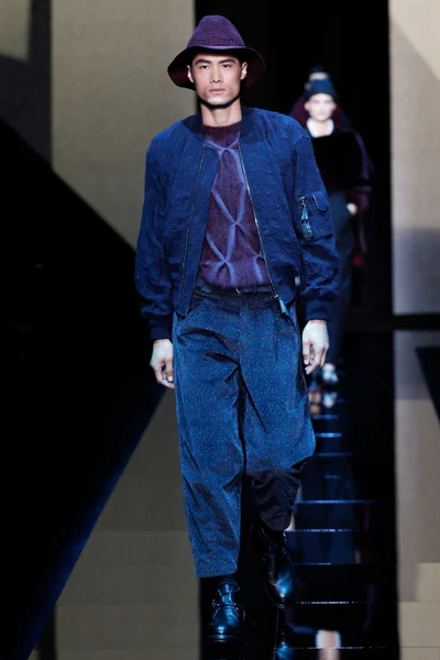 Look 54